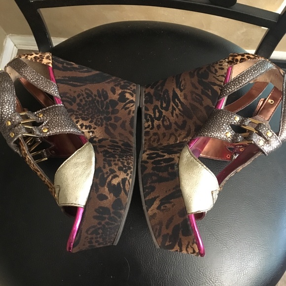 Last chance: Sergio Zelcer Animal Print Wedge Sandals size 6 - Picture 4 of 8